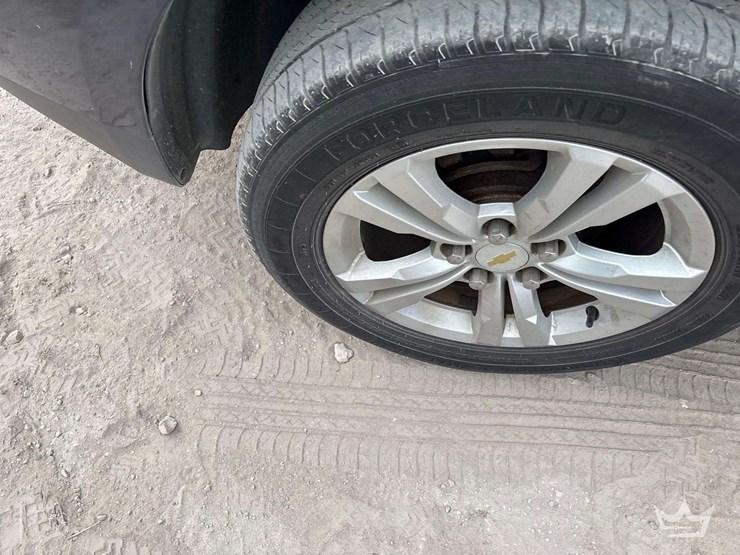 2014-chevrolet-equinox-image-25