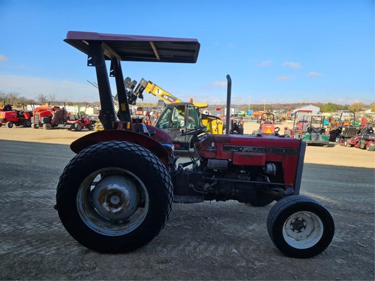 massey-ferguson-240-image-40