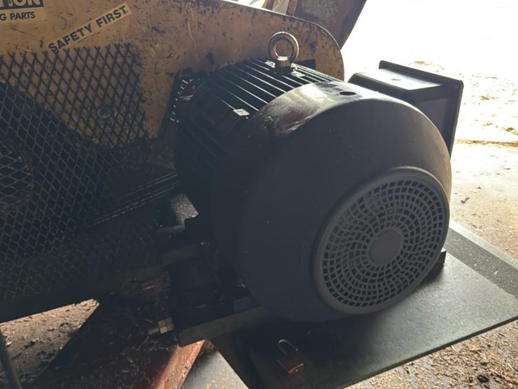 #105-•-morbark-chip-pack-image-10