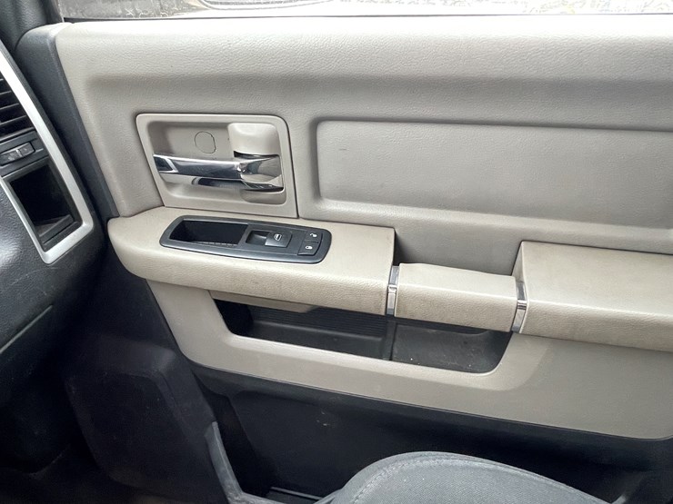 dodge-ram-2500-image-46