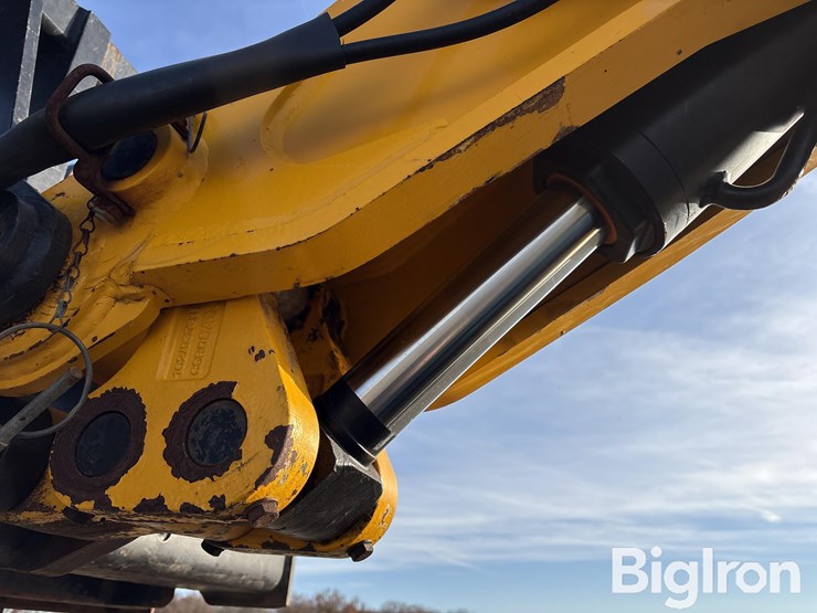 2018-jcb-524-58-agri-plus-telehandler-image-14