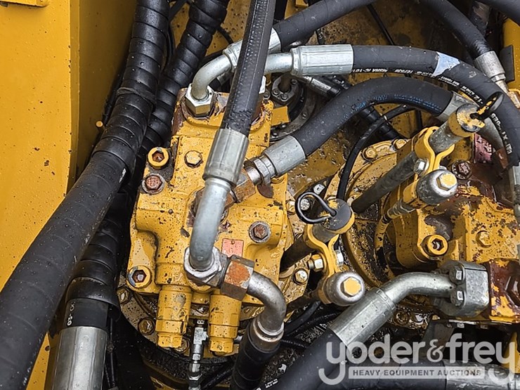 2012-caterpillar-349el-image-66