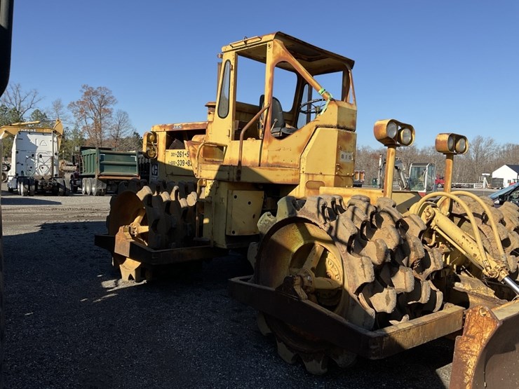 caterpillar-815-image-3