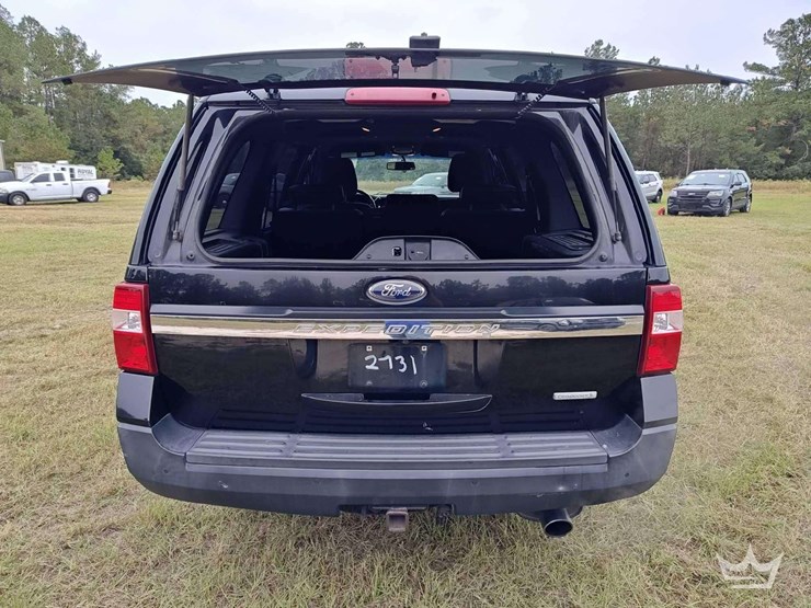 2016-ford-expedition-image-34