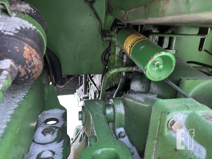 1979-john-deere-4440-image-38