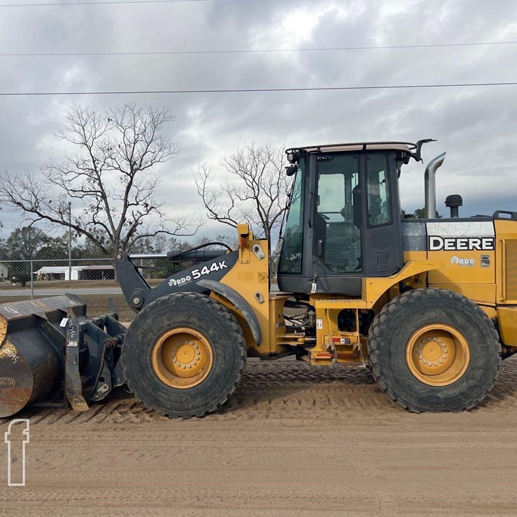 2011 DEERE 544K