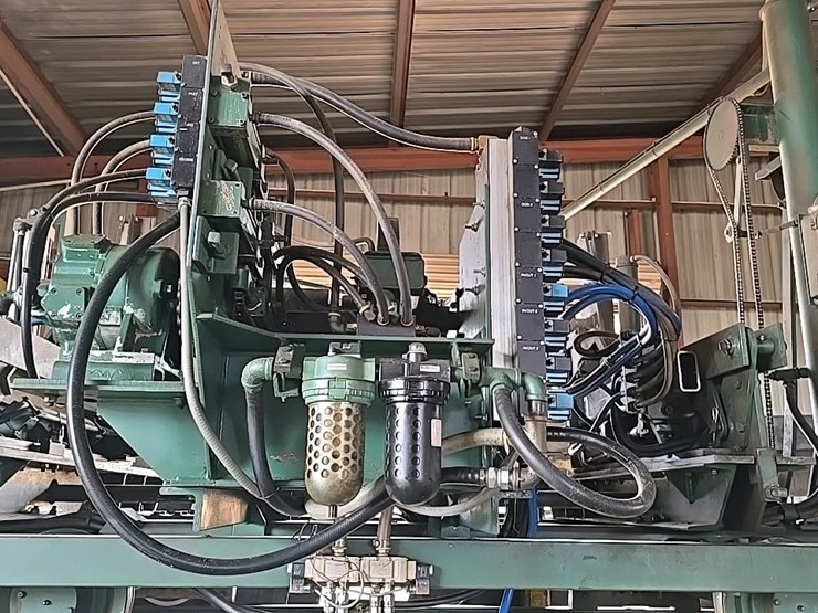 #143-•-cleereman-carriage-image-11