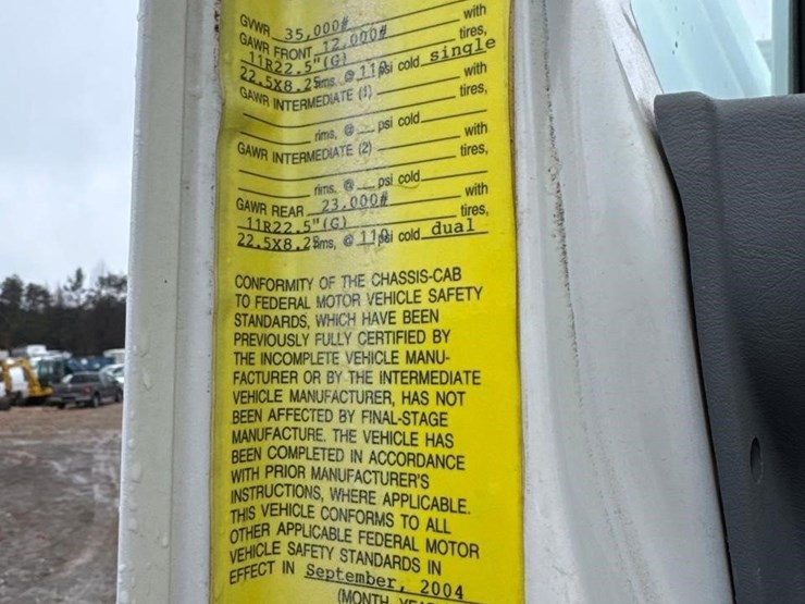 international-workstar-7300-image-8