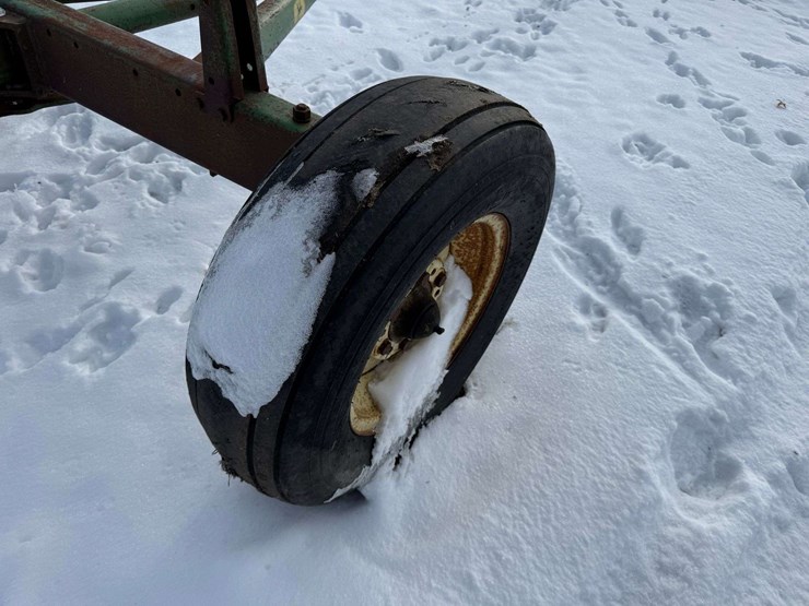 john-deere-1064-image-10