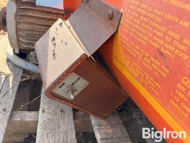 caldwell-f18-33-grain-bin-fan-w/-motors-image-8