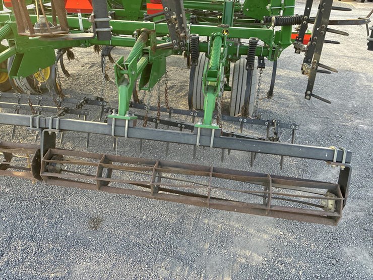 john-deere-2210-image-47