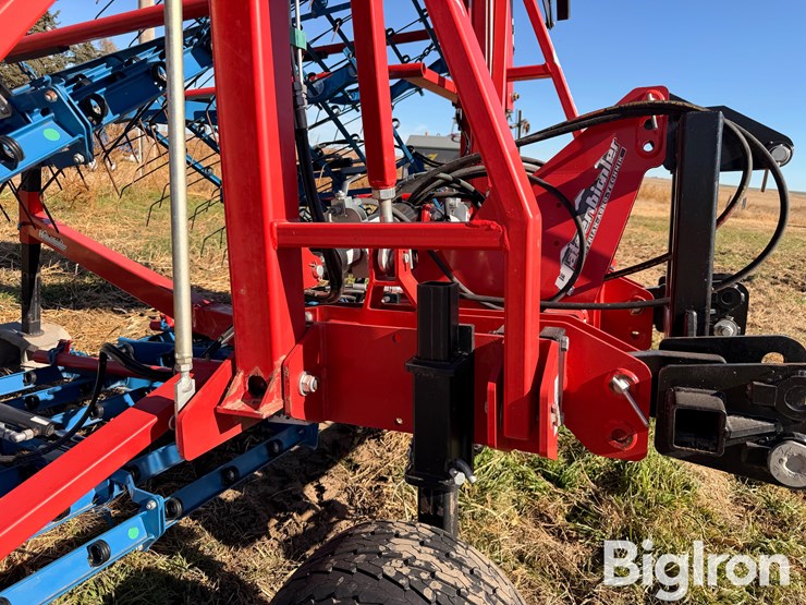 2022-hatzenbichler-30'-hydraulic-comb-harrow-image-16