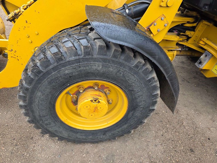 2009-caterpillar-906h-image-20