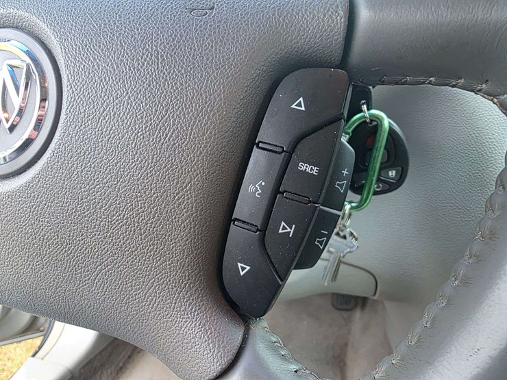 2006-buick-lucerne-cxl,-216,480-miles,-cruise,-am/fm/cd,-dual-climate-control,-heated-leather-seats,-image-47