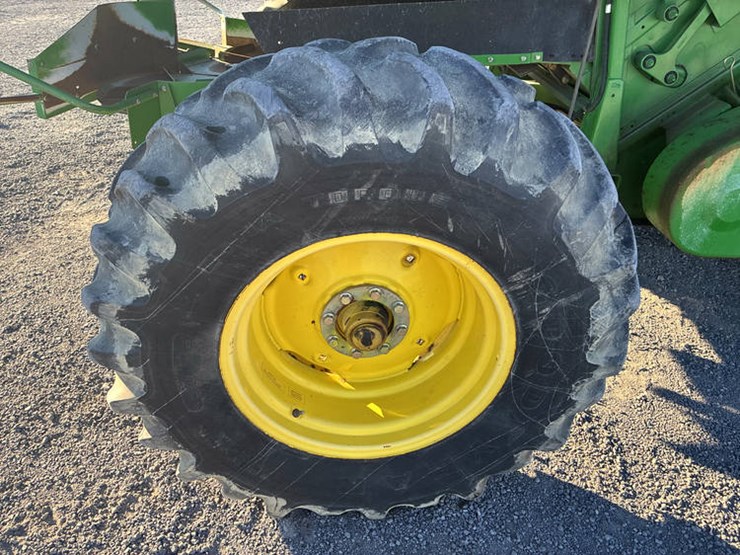 john-deere-9550-image-32
