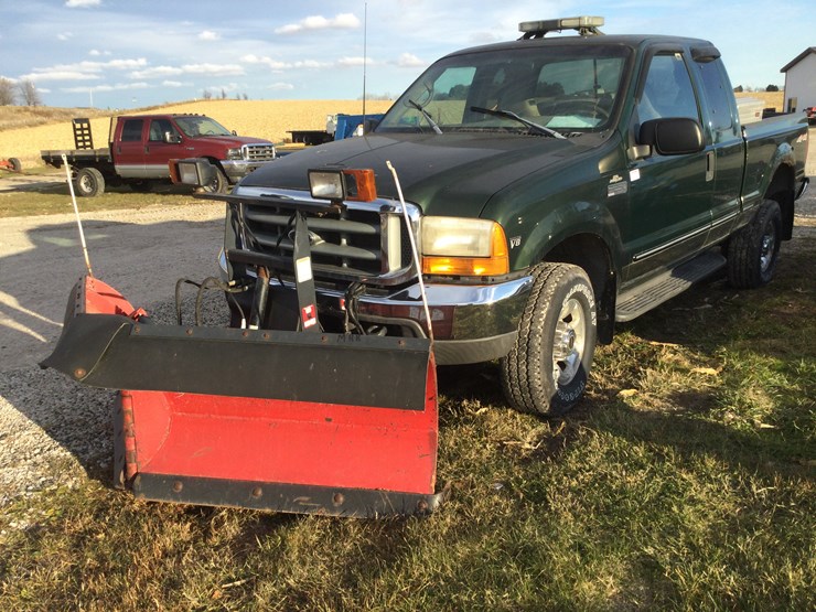 #4537-•-2001-f250-pick-up-truck:-(has-clear-wi-title)-image-2