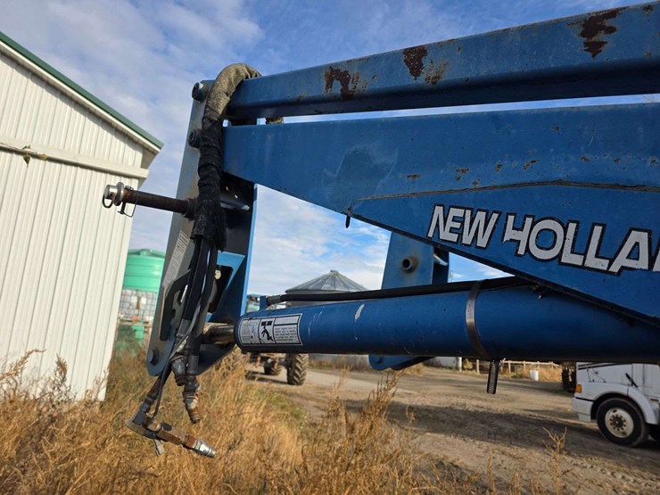 new-holland-72la-image-25