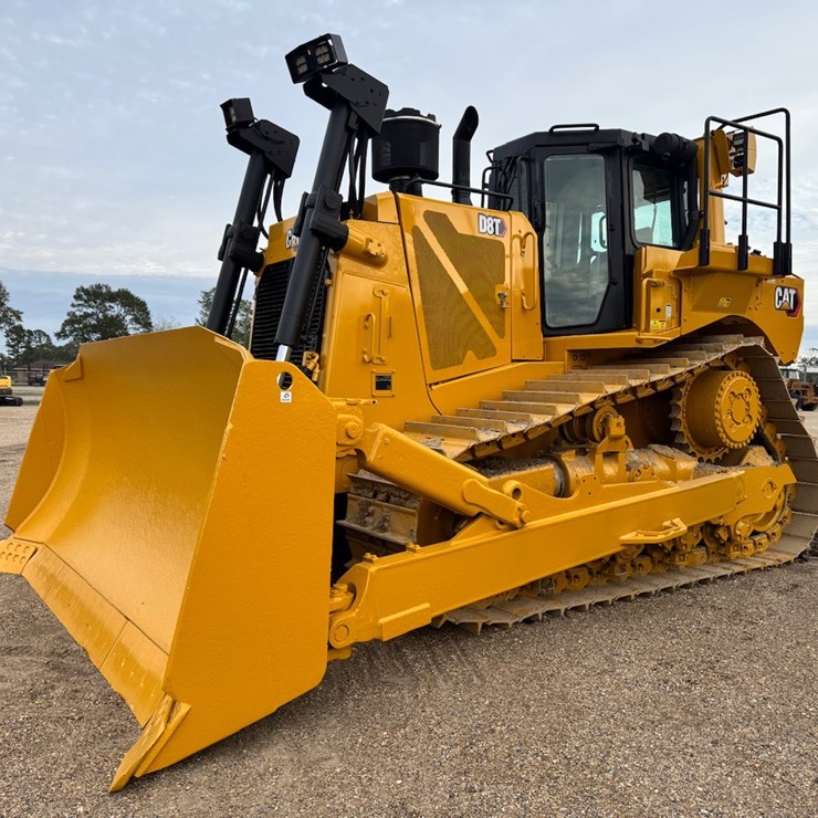 CATERPILLAR D8T
