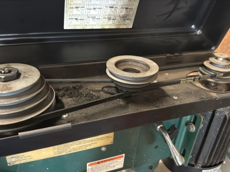 #173-•-grizzly-drill-press*-image-13