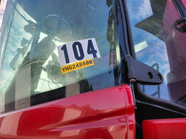 case-ih-8250-image-3