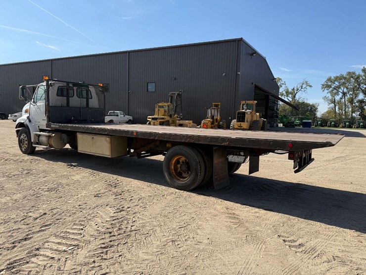 2006-sterling-rollback-truck,-101"x27'-bed,-winch,-automatic-transmission,-388k-miles,-11r22.5-tires-image-43