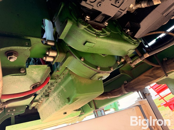 john-deere-w235-image-20