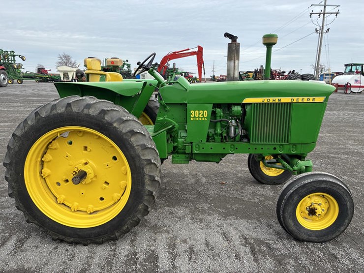 john-deere-3020d-image-3