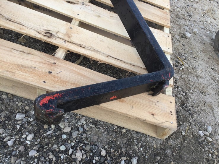 #4558-•-set-of-skid-steer-forks-image-4