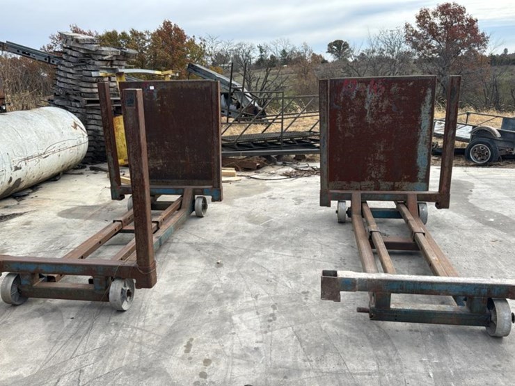 #194-•-stacking-racks-image-1