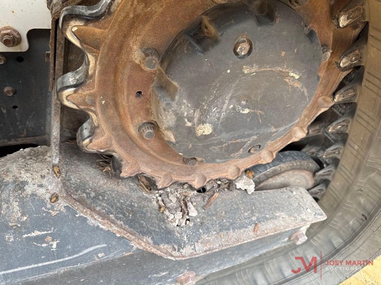 2018-bobcat-t770-image-7