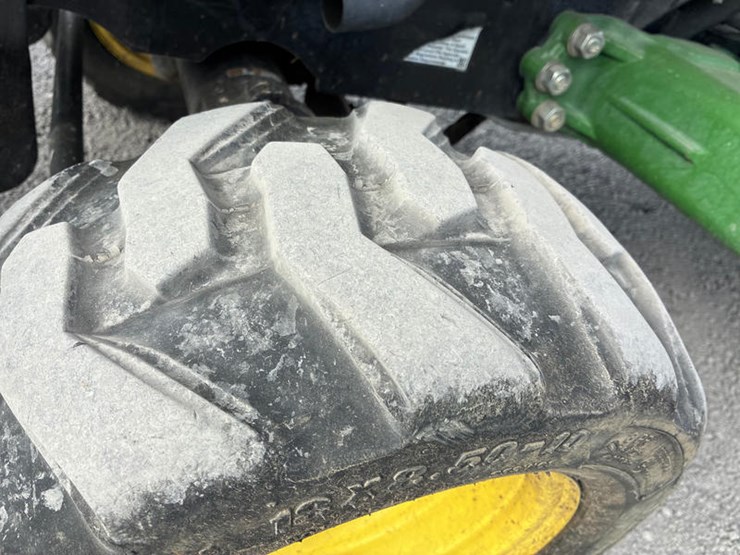 john-deere-1025r-image-26