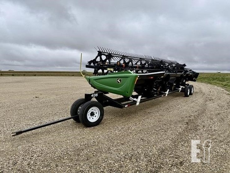 2013-john-deere-435d-image-1