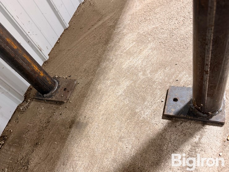 heavy-duty-8'-shop-welding-table-image-7