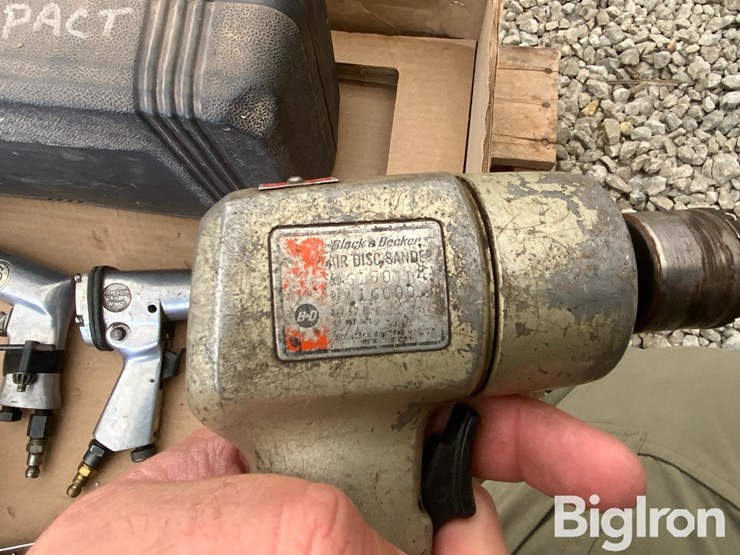 pallet-of-air-tools-&-tool-boxes-image-11