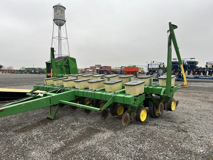 john-deere-7000-image-3