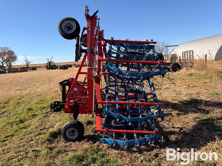 2022-hatzenbichler-30'-hydraulic-comb-harrow-image-8