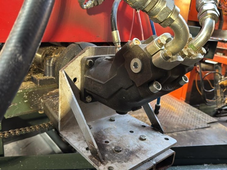 #112-•-hydro-leduc-hydraulic-piston-motor-image-1