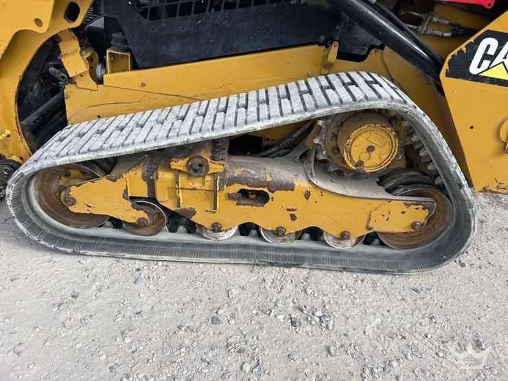 2019-caterpillar-259d-image-9