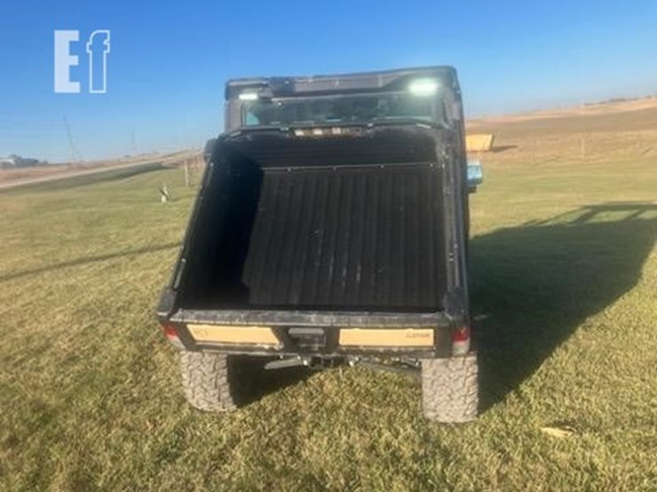 john-deere-gator-xuv-835m-image-5