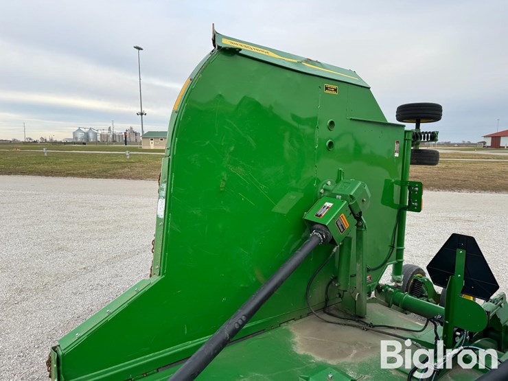 2023-john-deere-fc20m-image-12