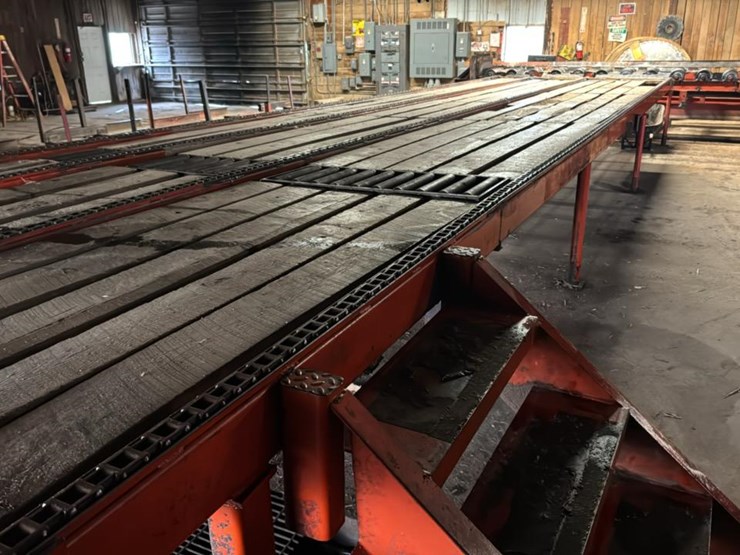 #104-•-green-chain-image-1