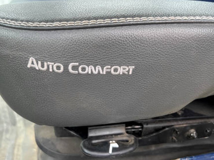 2023-new-holland-t9.600-image-41