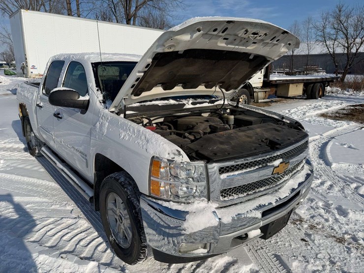 2013-chevrolet-silverado-1500-lt-image-51