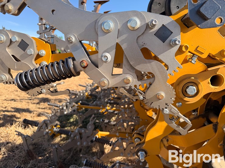 accura-flow-7530-12r30-danish-tine-cultivator-image-16