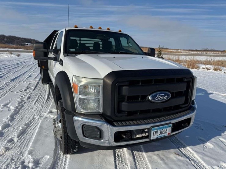 2012-ford-f550-image-19
