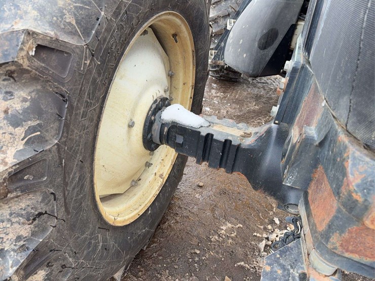 new-holland-tv145-image-23