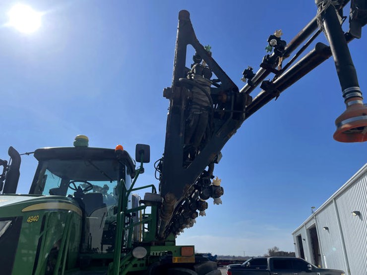 john-deere-4940-image-39