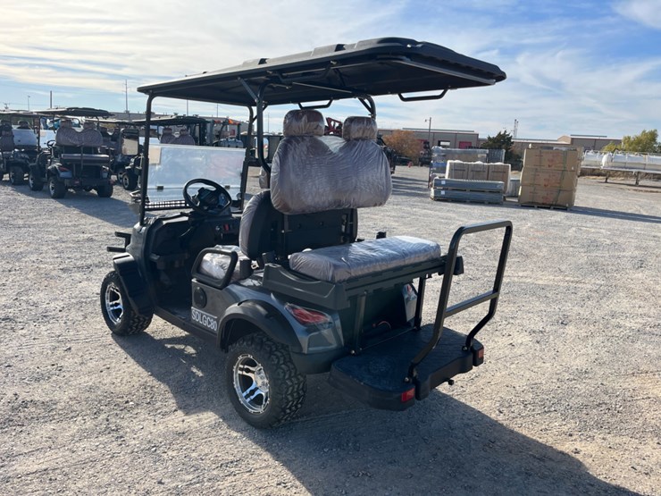 electric-golf-cart-image-7