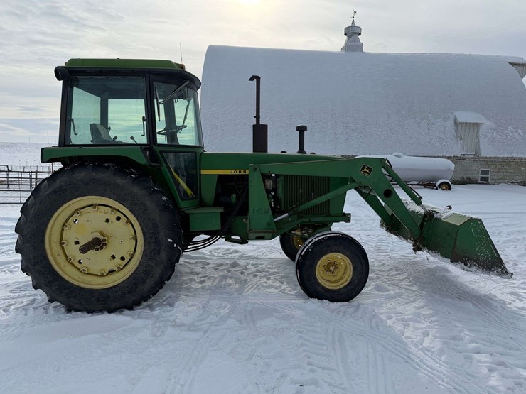 1975-john-deere-4230-image-7