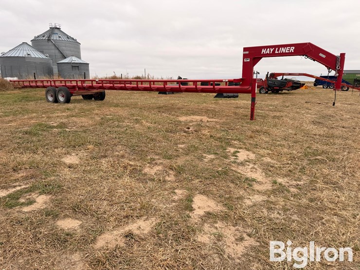 2023-hayliner-42gn-8-bale-dump-wagon-image-3